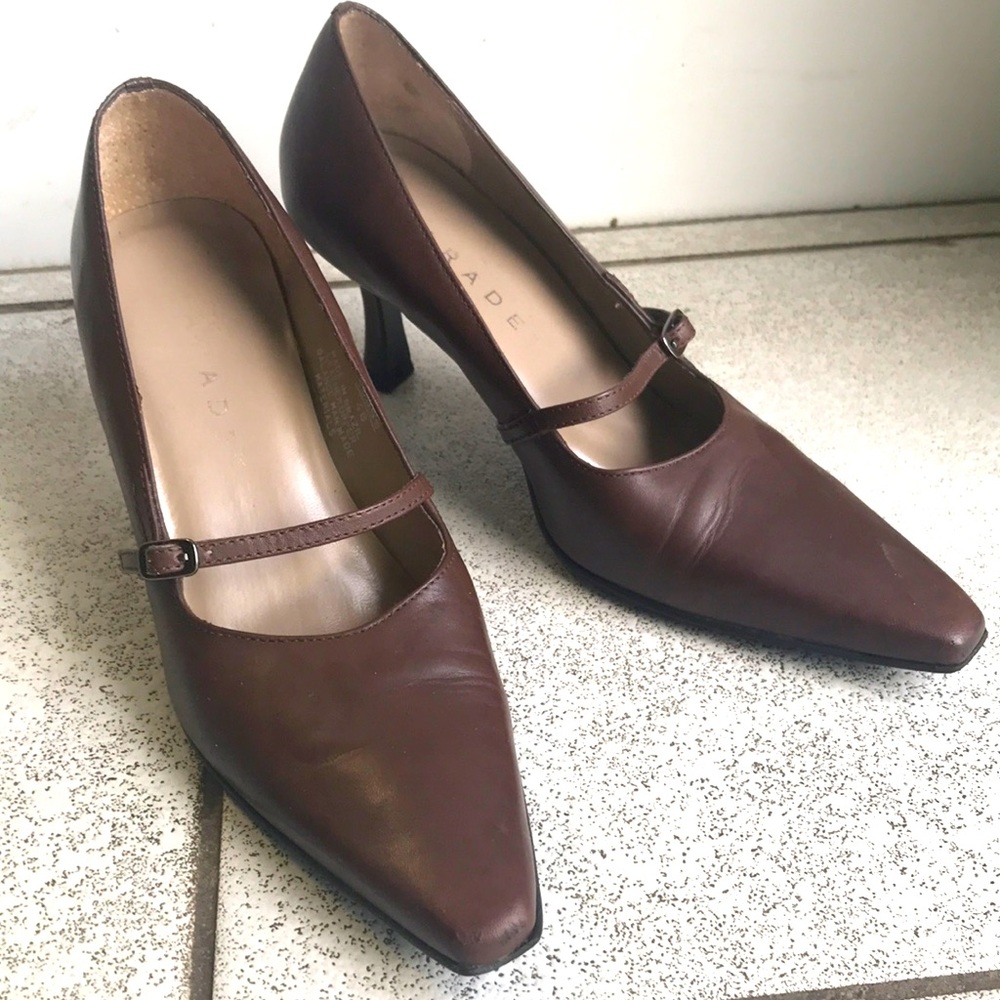 Parade Brown leather Mary Jane heels
